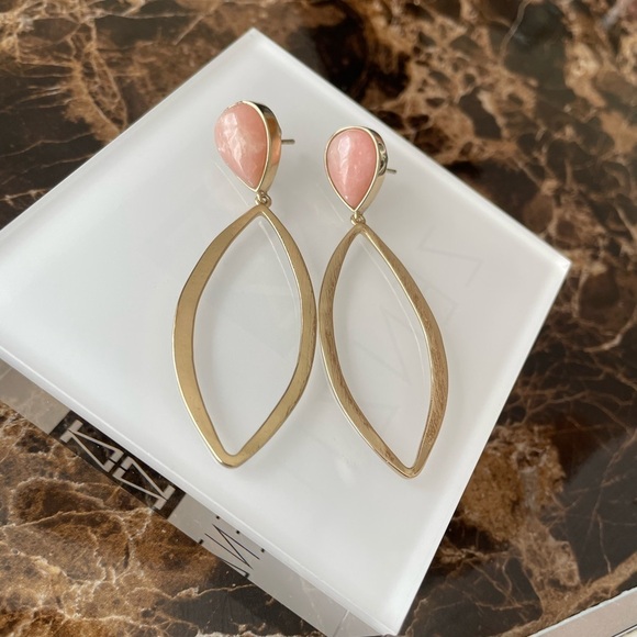Tear Drop Oval Earrings With Heart Shaped Pink Stone - Picture 1 of 5